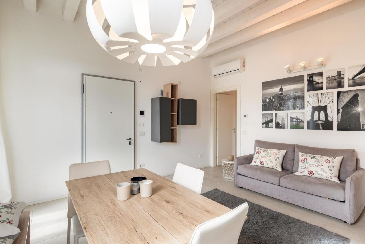 Corte Cappuccina 14 Elegant Apt Con Parcheggio! Padua Exteriör bild